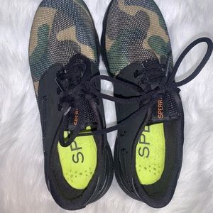 Sperry women sneakers